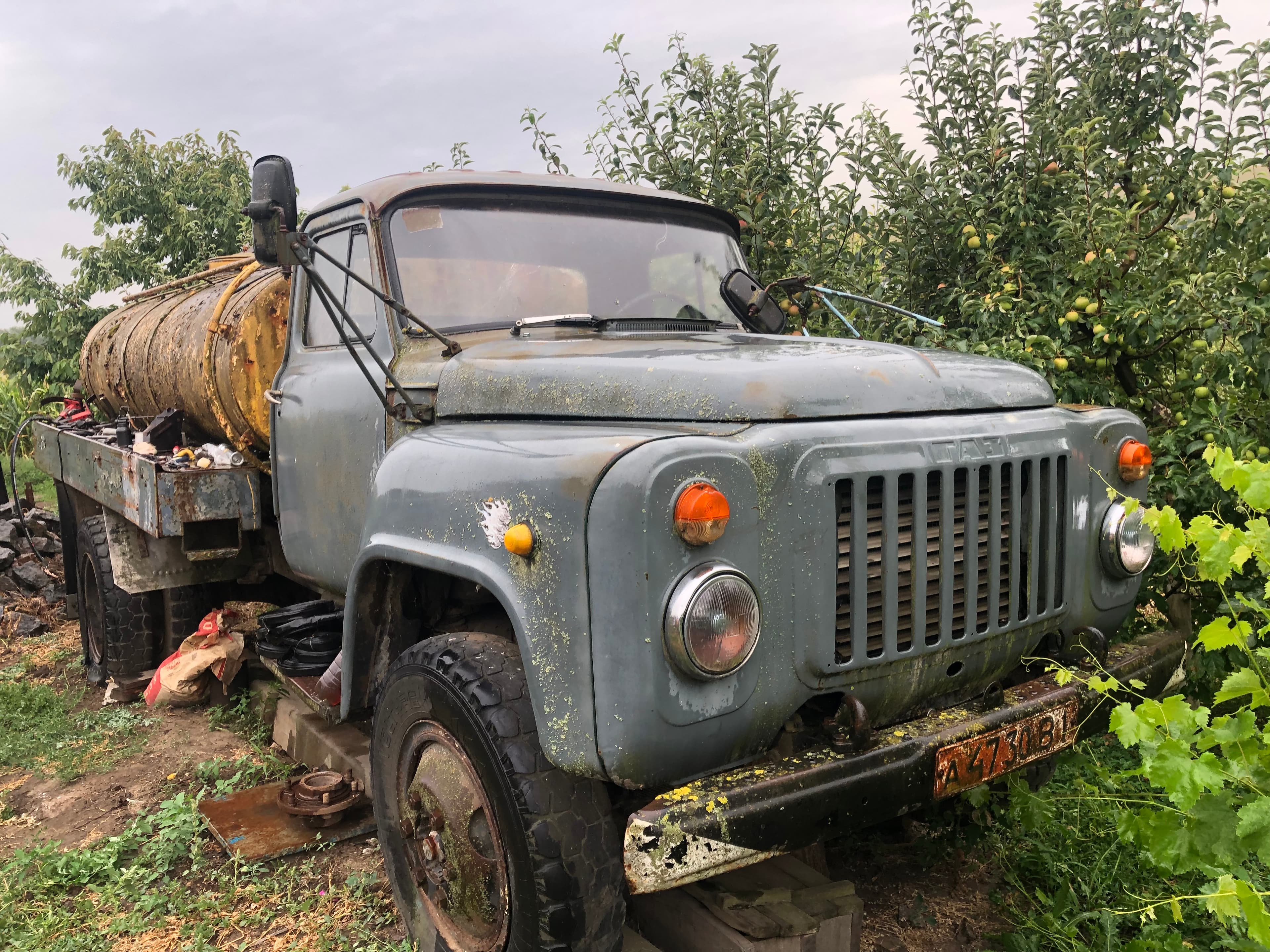 Продам молоковоз - Демидівка